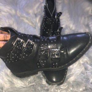 Black 4 Buckle Studded Ankle Boots! 🔥🔥🔥